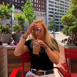 Meet your Posher, Erin